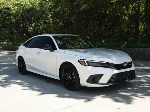 Used 2024 Honda Civic Si image 2