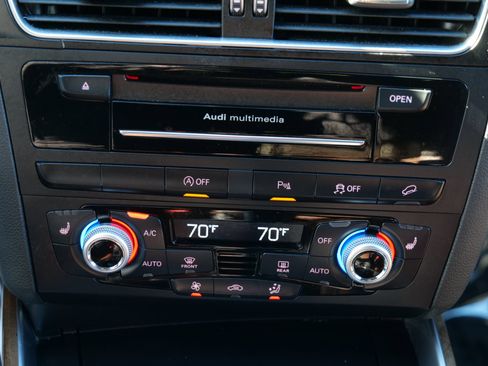 Used 2017 Audi Q5 3.0T Premium Plus w/ Technology Package image 30