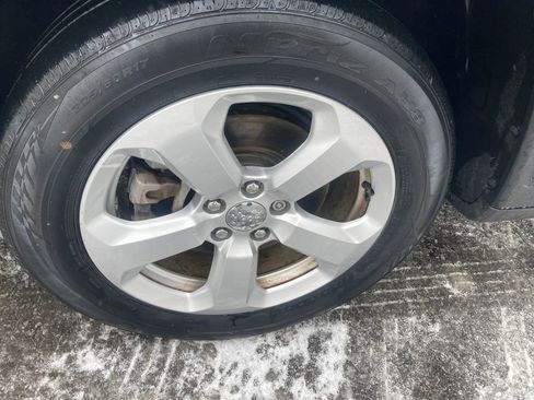 Used 2018 Jeep Compass Latitude image 35