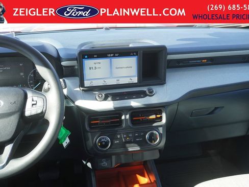 Used 2024 Ford Maverick XLT image 13