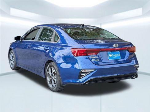 Used 2021 Kia Forte LXS image 4