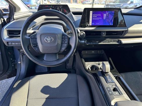 Certified 2023 Toyota Prius LE image 2