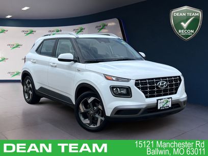 Used 2024 Hyundai Venue SEL