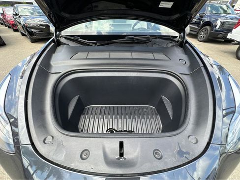 Used 2024 Tesla Model Y Performance AWD/4WD image 39