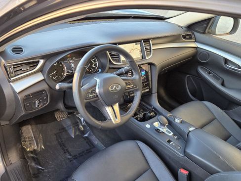 Certified 2020 INFINITI QX50 Luxe w/ Navigation Package image 8