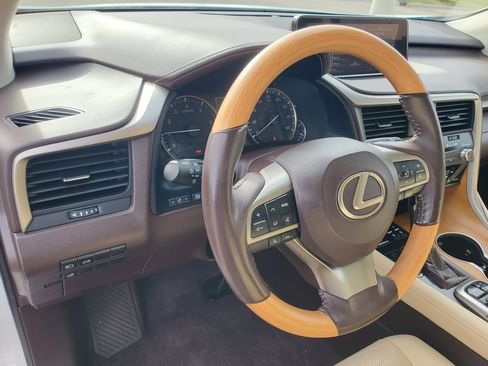 Used 2018 Lexus RX 350 350 w/ Premium Package image 11