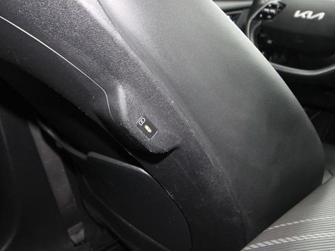 Used 2022 Kia EV6 GT-Line RWD image 18