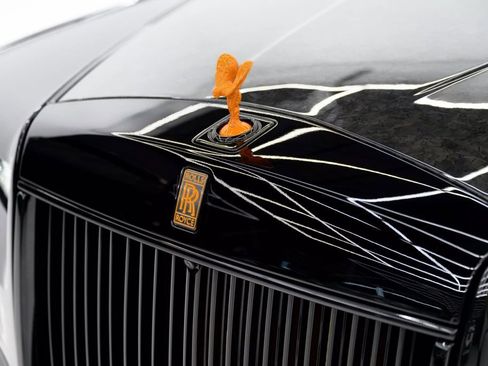Used 2024 Rolls-Royce Phantom Sedan w/ The Phantom Package RWD image 13