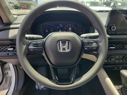 Certified 2023 Honda Accord EX image 20