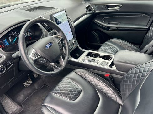 Used 2023 Ford Edge Titanium image 7