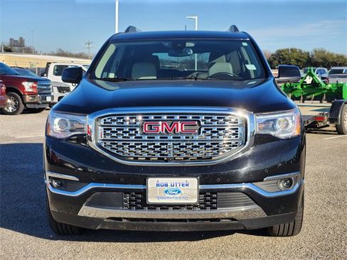 Used 2019 GMC Acadia Denali w/ Technology Package image 2