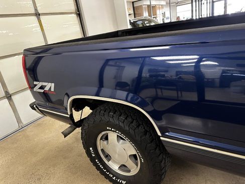 Used 1998 Chevrolet Silverado 1500 4x4 Extended Cab w/ Preferred Equipment Group 2 image 18