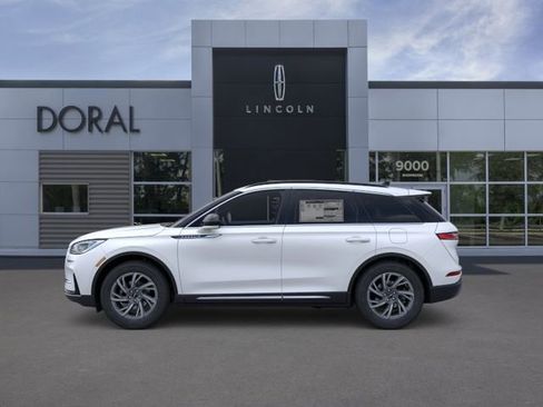 New 2026 Lincoln Corsair Premiere FWD image 3