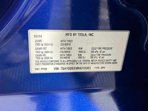 Used 2024 Tesla Model Y Long Range image 34