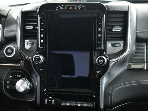 Used 2019 RAM 1500 Limited AWD/4WD image 9