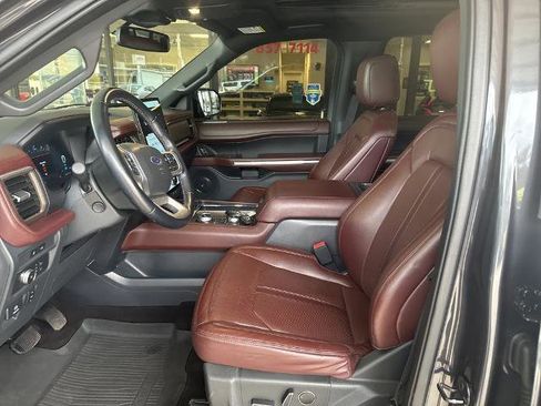 Certified 2022 Ford Expedition Max Limited image 8