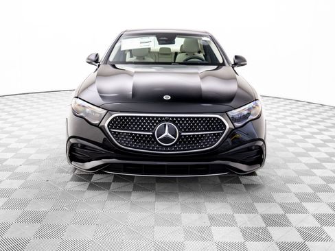 New 2026 Mercedes-Benz E 350 4MATIC Sedan image 10