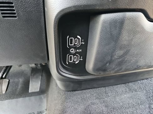 New 2026 RAM 1500 Tradesman AWD/4WD image 24