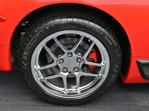 Used 2003 Chevrolet Corvette Z06 w/ Memory Package, 3 Drivers image 23