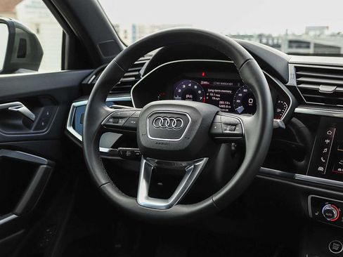 Used 2025 Audi Q3 2.0T Premium w/ Convenience Package AWD/4WD image 21