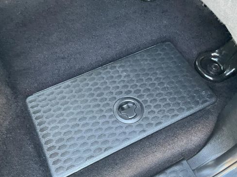 Used 2017 RAM 1500 Classic SLT AWD/4WD image 41