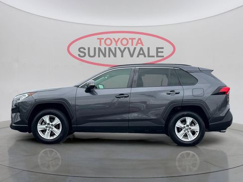 Used 2021 Toyota RAV4 XLE image 6