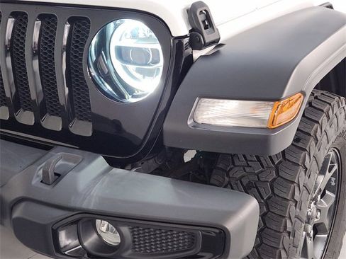 Used 2021 Jeep Wrangler Unlimited Sport image 12