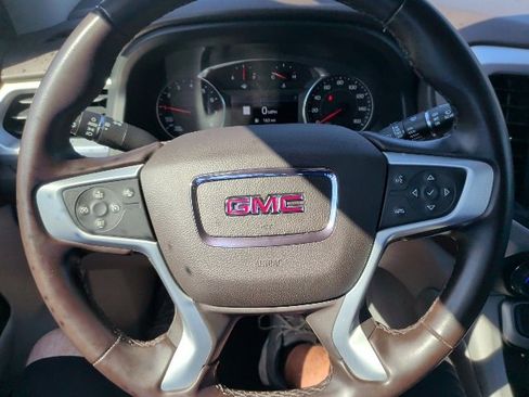 Certified 2023 GMC Acadia SLT image 26