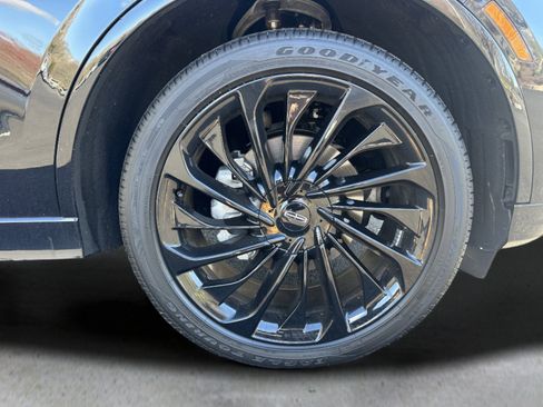 New 2026 Lincoln Aviator Reserve image 9