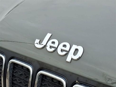 Used 2020 Jeep Renegade Sport w/ Sport Appearance Group image 30