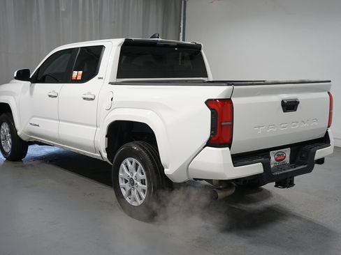 Certified 2024 Toyota Tacoma SR5 image 6