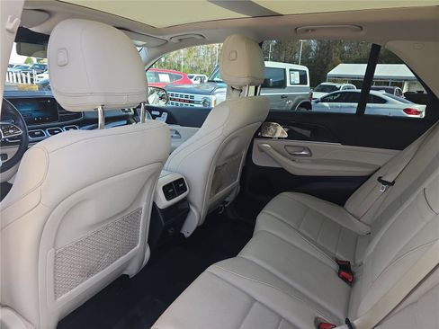 Used 2022 Mercedes-Benz GLE 450 4MATIC image 11