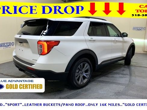 Certified 2023 Ford Explorer XLT w/ Equipment Group 202A image 4