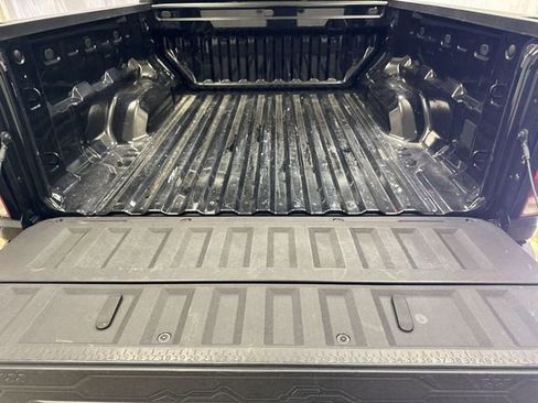 Used 2024 Chevrolet Colorado Trail Boss w/ Advanced Trailering Package image 23