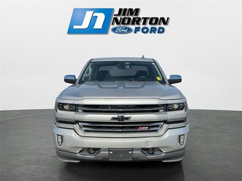 Used 2017 Chevrolet Silverado 1500 LTZ Z71 w/ LTZ Plus Package image 8
