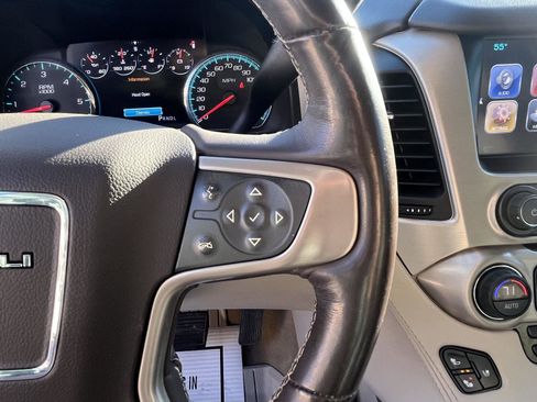 Used 2018 GMC Yukon Denali image 13