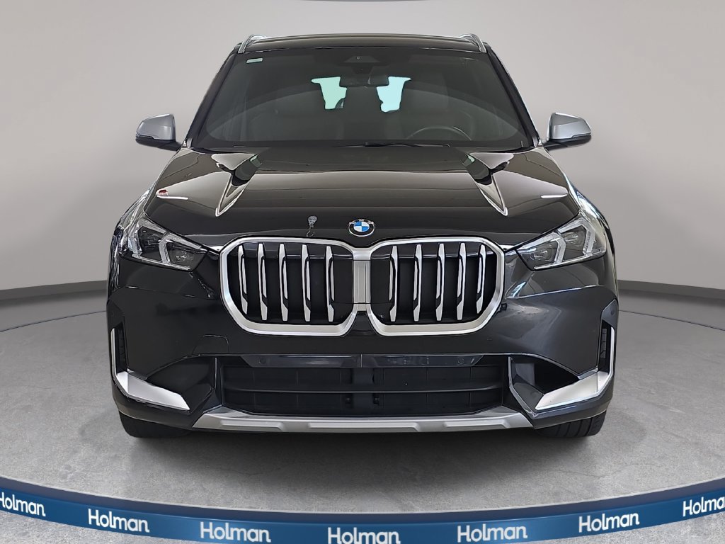 Certified 2023 BMW X1 xDrive28i w/ Convenience Package AWD/4WD image 2