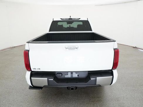 New 2026 Toyota Tundra Limited AWD/4WD image 7