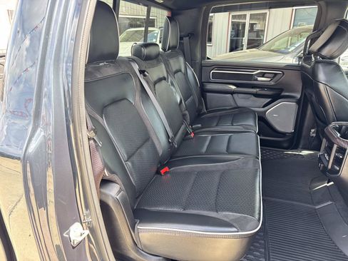 Used 2025 RAM 1500 Laramie w/ Night Edition AWD/4WD image 9