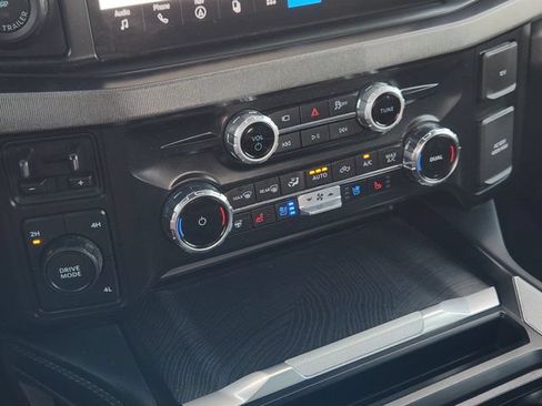 Used 2025 Ford F250 Platinum AWD/4WD image 21