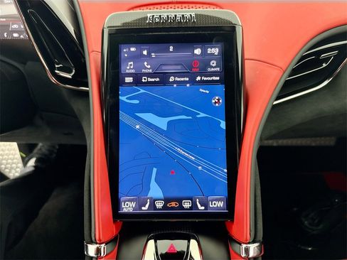 Used 2023 Ferrari Roma image 13