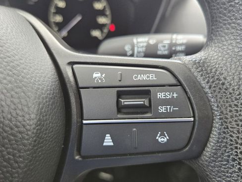 Certified 2024 Honda HR-V LX image 25