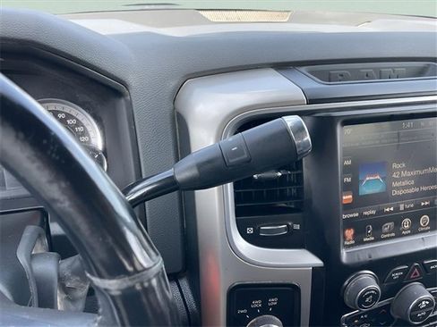 Used 2017 RAM 2500 Big Horn image 18