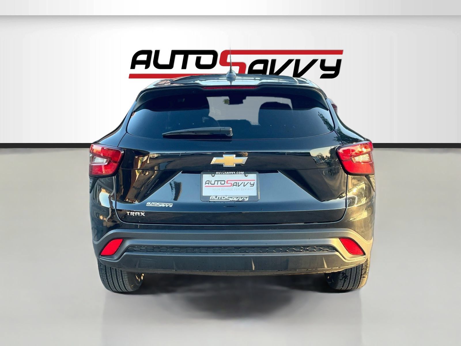 Used 2025 Chevrolet Trax LS FWD image 6