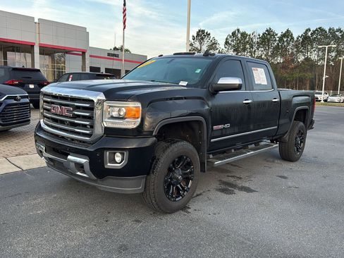 Used 2015 GMC Sierra 2500 SLT image 1
