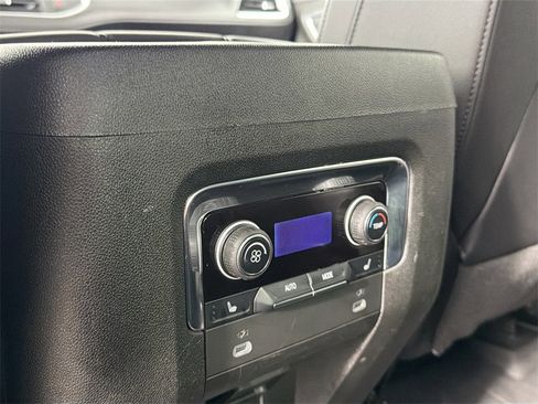 Used 2022 Chevrolet Tahoe LT image 24