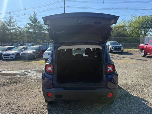 Used 2018 Jeep Renegade Sport w/ Power & Air Group AWD/4WD image 29