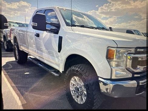 Used 2022 Ford F250 XLT w/ Camper Package AWD/4WD image 1