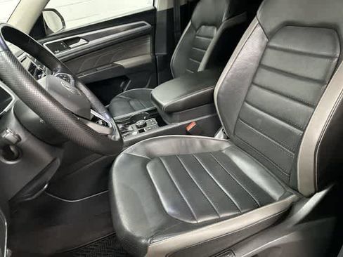 Used 2023 Volkswagen Atlas SEL Premium AWD/4WD image 10