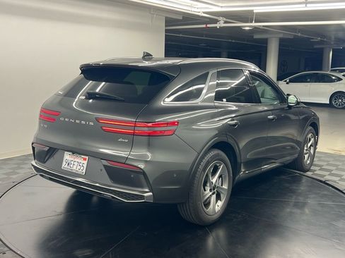 Used 2026 Genesis GV70 2.5T Advanced image 4